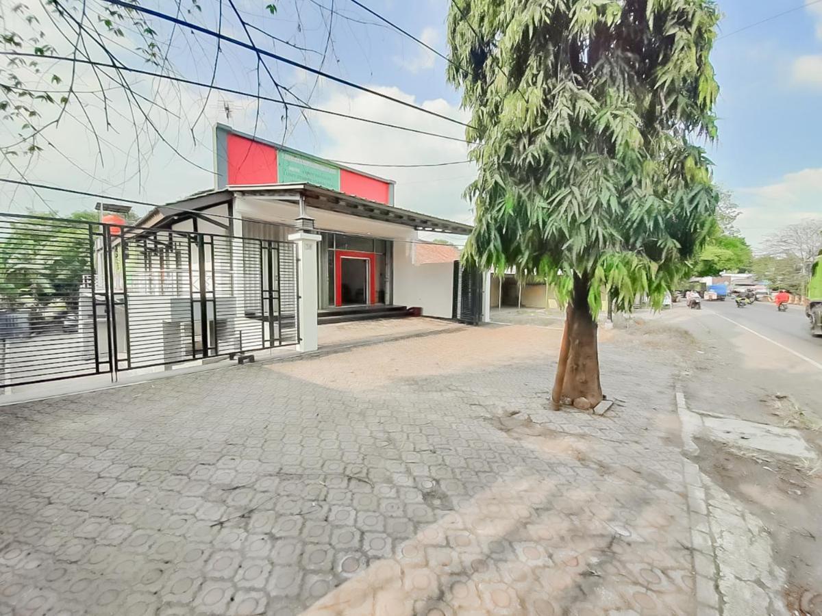 Wisma Asri Syariah Majalengka Redpartner Dawuhan Εξωτερικό φωτογραφία